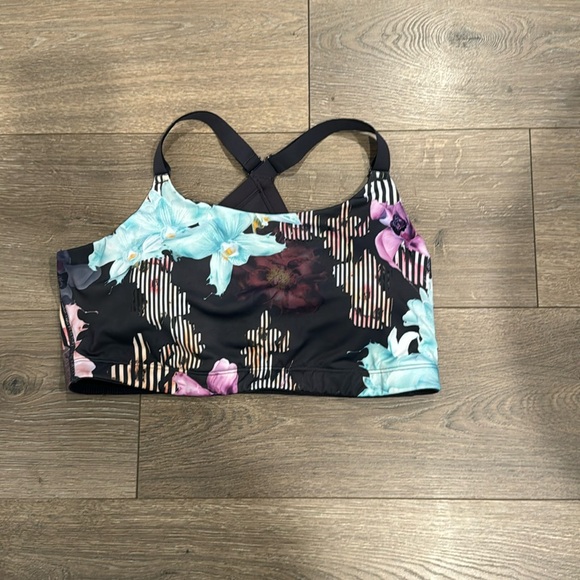 Floral Sports Bra - Picture 2 of 3